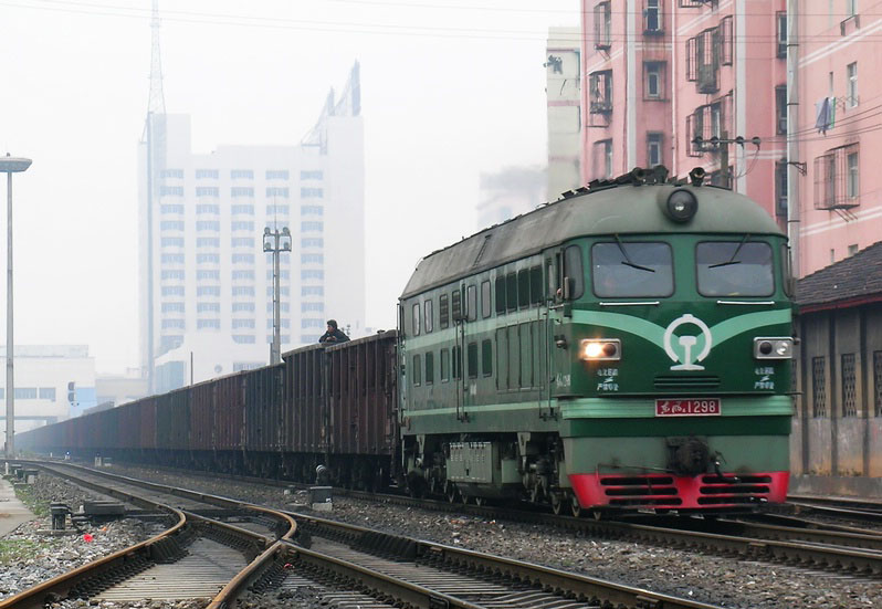 DF4 1298.jpg
